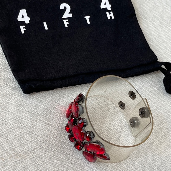 Cuff bracelet in faux red 'stones' and clear plastic. - Picture 3 of 15